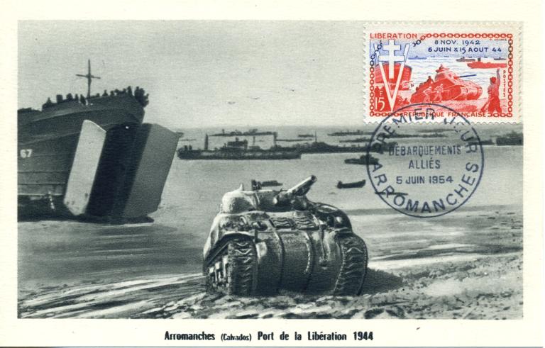 130 -  Les renforts en hommes et en matriels ne cessent d'affluer sur les plages 2