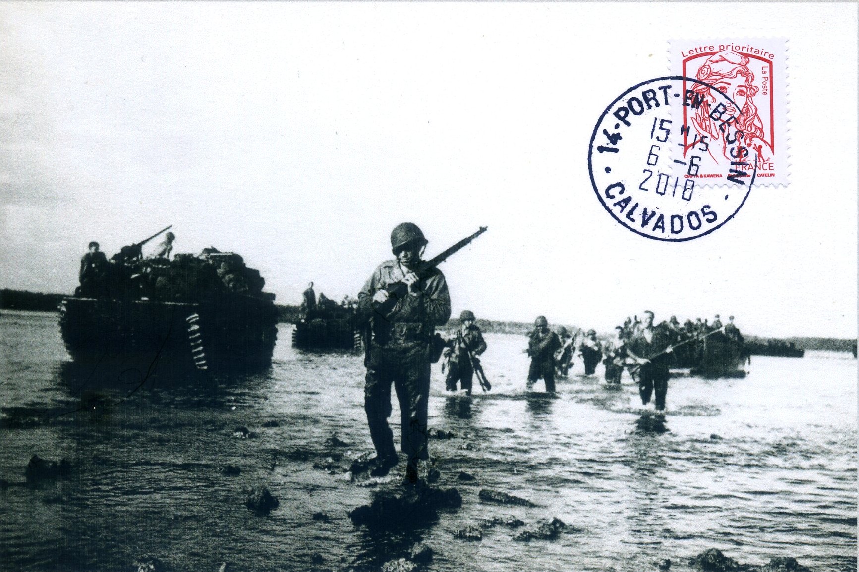 136 - Les renforts en hommes et en matriels ne cessent d'affluer sur les plages 8