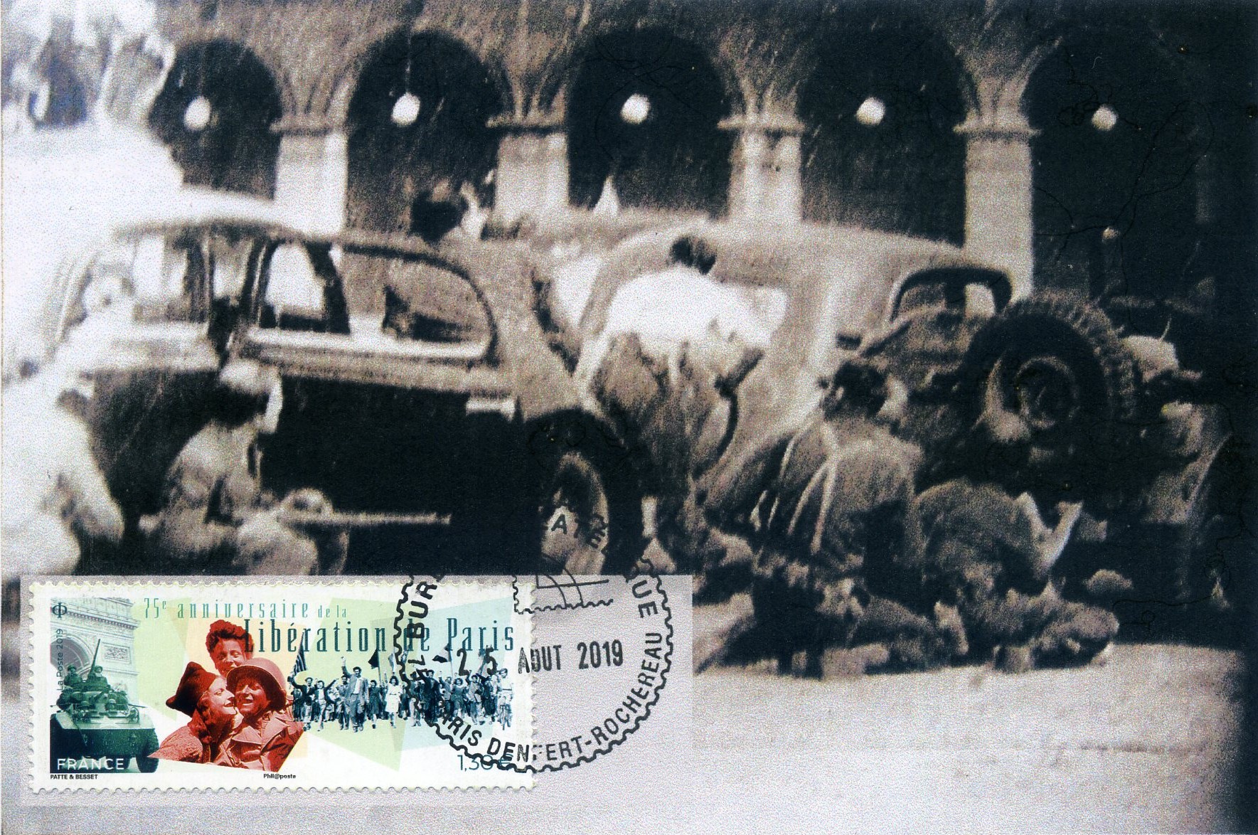 34 -  Les soldats de la 2me DB librent la capitale avec lappui des forces de lintrieur 3