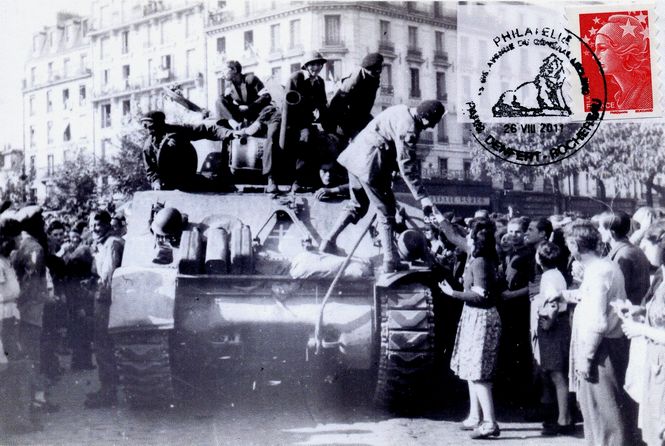 44 -  L'entre triomphale de la 2me DB dans la capitale 6