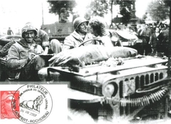 50 -  L'entre triomphale de la 2me DB dans la capitale 12