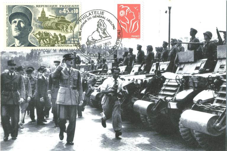 94 -  Le Gnral de Gaulle salue la 2me DB 2