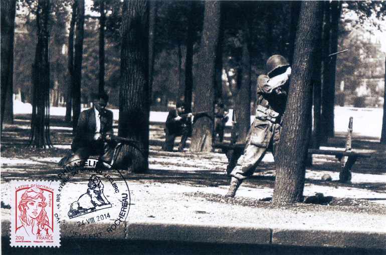 36 -  Les soldats de la 2me DB librent la capitale avec lappui des forces de lintrieur 5